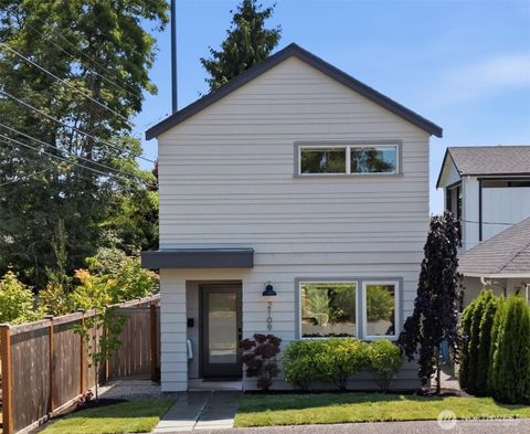 Photo of 2109 NE 83rd Street, Seattle, WA 98115 (MLS # 2555292)