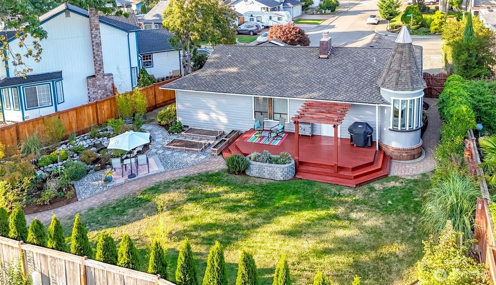 Photo of 4307 S 289th Place, Auburn, WA 98001 (MLS # 2438282)