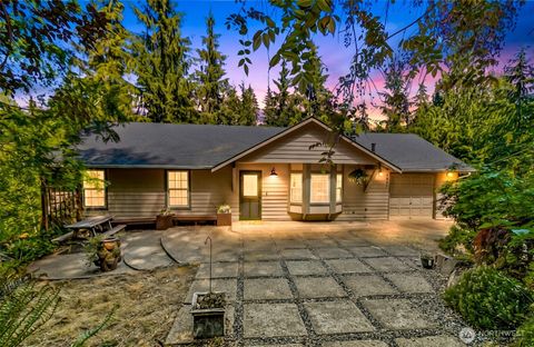 Photo of 5827 176th Drive SE, Snohomish, WA 98290 (MLS # 2528881)