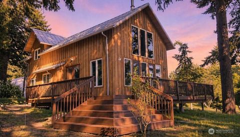 Photo of 996 Orchid Road, Camano Island, WA 98282 (MLS # 2512040)