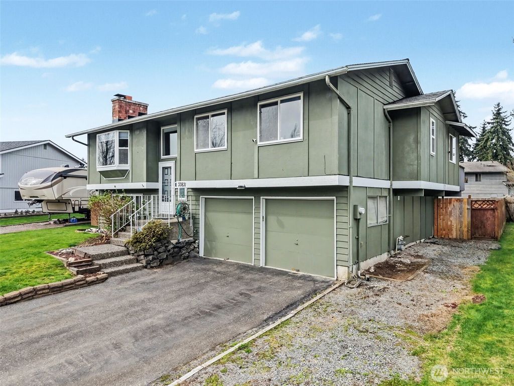 Photo of 33831 37th Avenue SW, Federal Way, WA 98023 (MLS # 2499401)