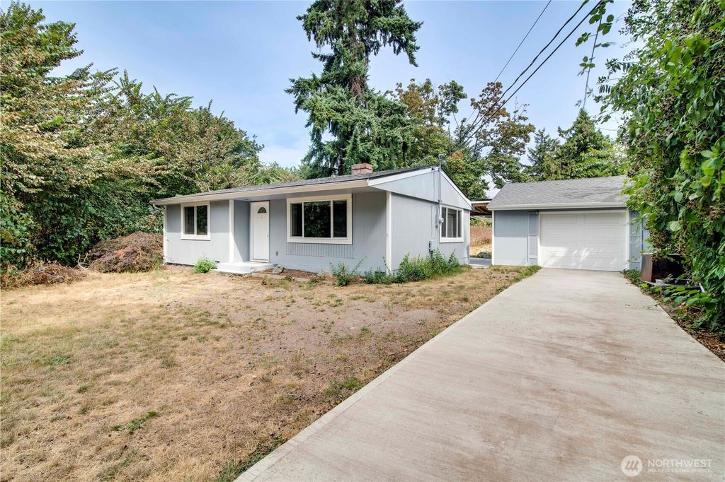 Photo of 21136 33rd Ave S Ave, SeaTac, WA 98198 (MLS # 2416427)