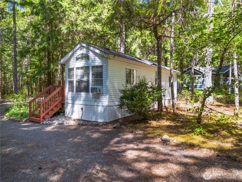 Photo of 421 N Mt Jupiter Drive, Hoodsport, WA 98548 (MLS # 2543691)