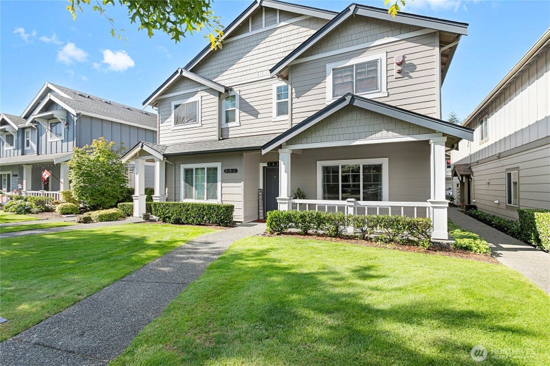 351 Tremont Avenue 102