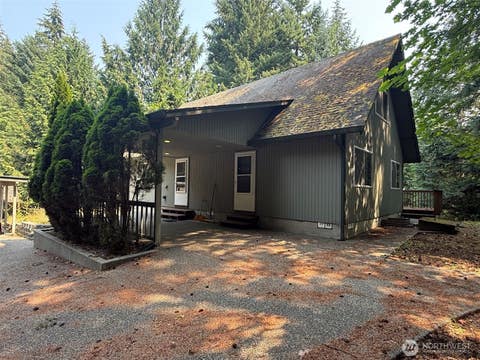 Photo of 9410 Waddell Creek Road SW, Olympia, WA 98512 (MLS # 2564727)