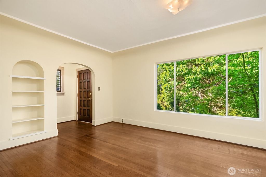 Photo of 1941 Boyer Avenue E, Seattle, WA 98112 (MLS # 2378436)