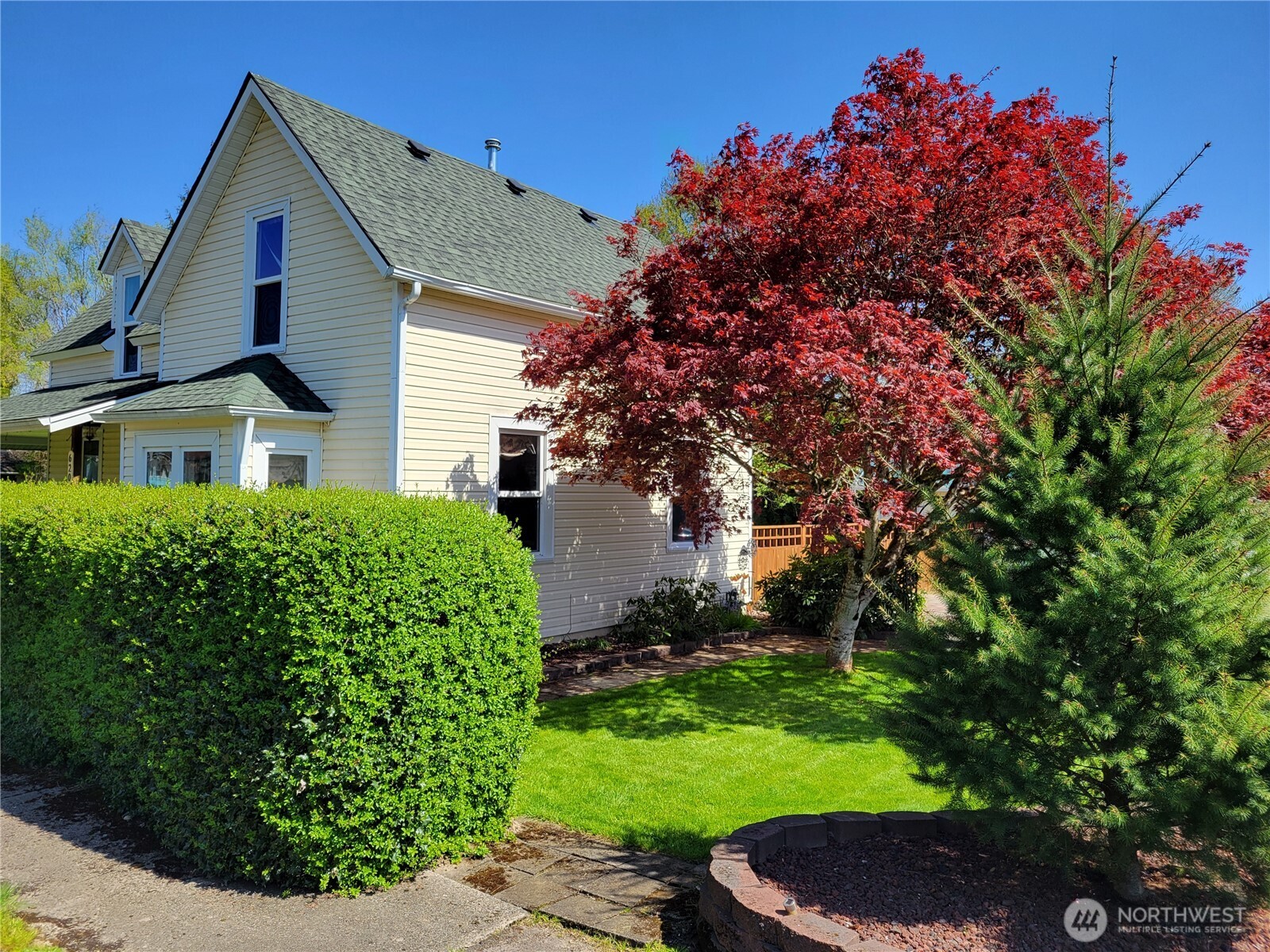 620 S 2nd Street