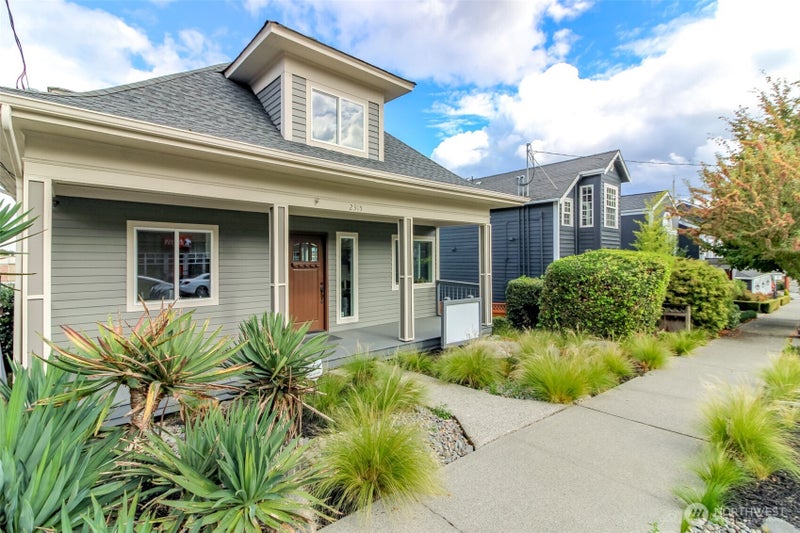 2315 N 30th Street