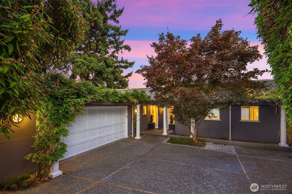 Photo of 3638 49th Avenue NE, Seattle, WA 98105 (MLS # 2427977)