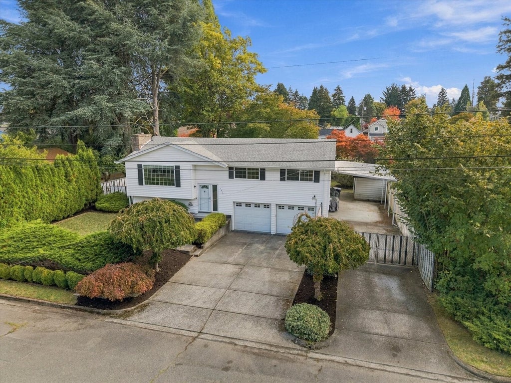 Photo of 7637 Tacoma Avenue S, Tacoma, WA 98408 (MLS # 2598441)