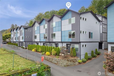 2732 S Andover Street Seattle WA 98108