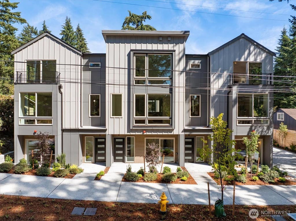 Photo of 18032 - B Sunnyside Avenue N, Shoreline, WA 98133 (MLS # 2558681)