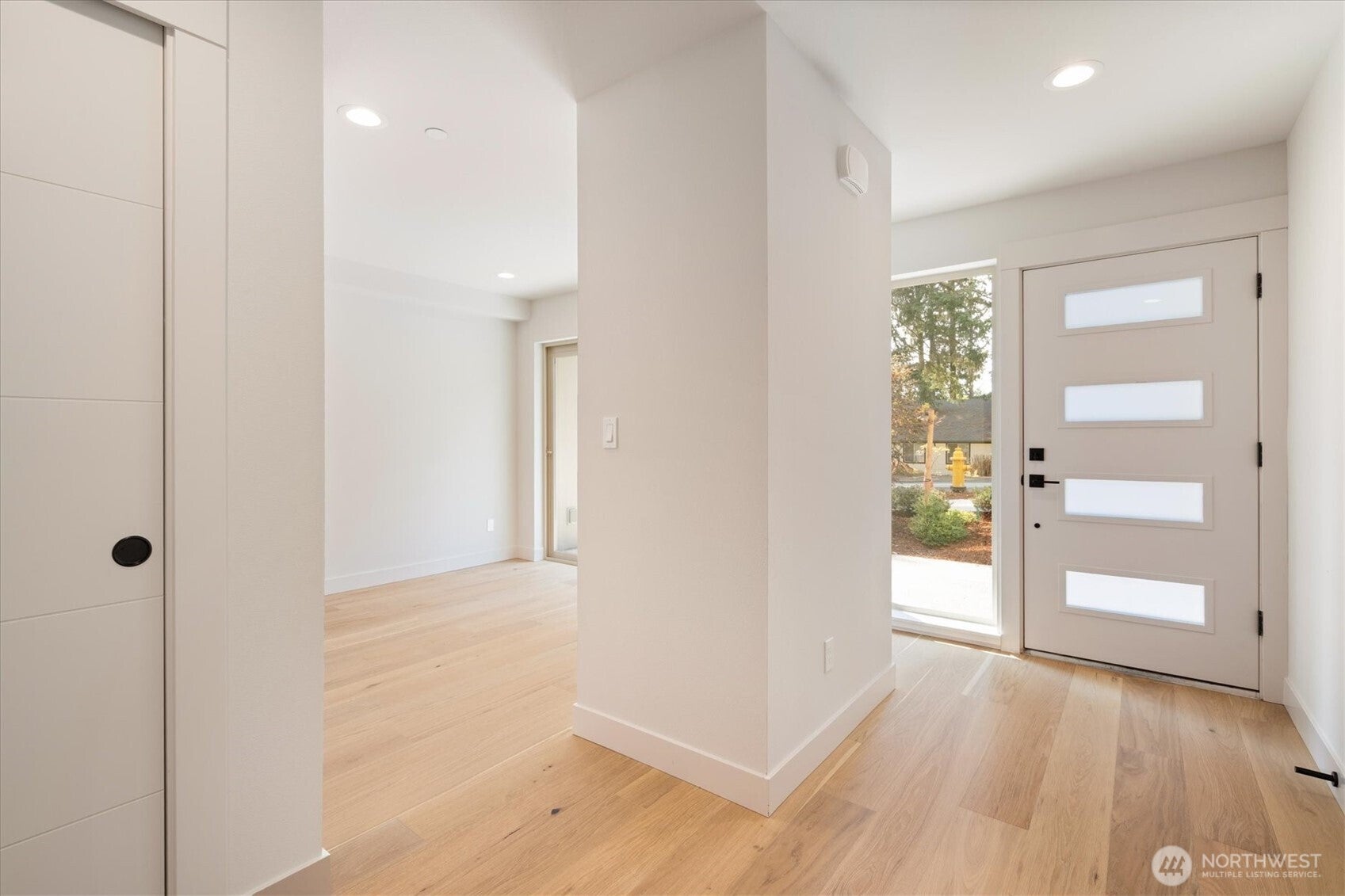 18032 Sunnyside Avenue N