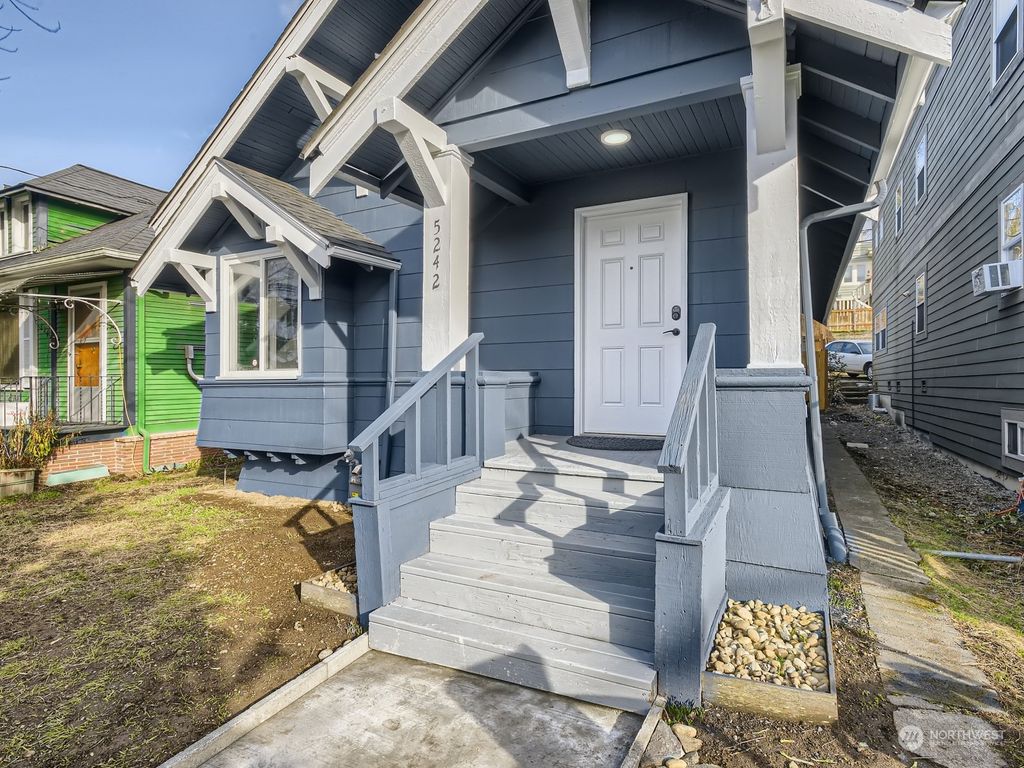Photo of 5242 11th Avenue NE, Seattle, WA 98105 (MLS # 2034789)