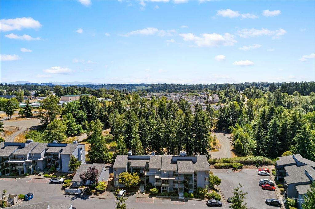 Photo of 2515 NE 4th Street #521, Renton, WA 98056 (MLS # 2265389)