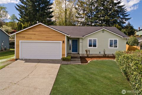 Photo of 30019 58th Place S, Auburn, WA 98001 (MLS # 2509266)
