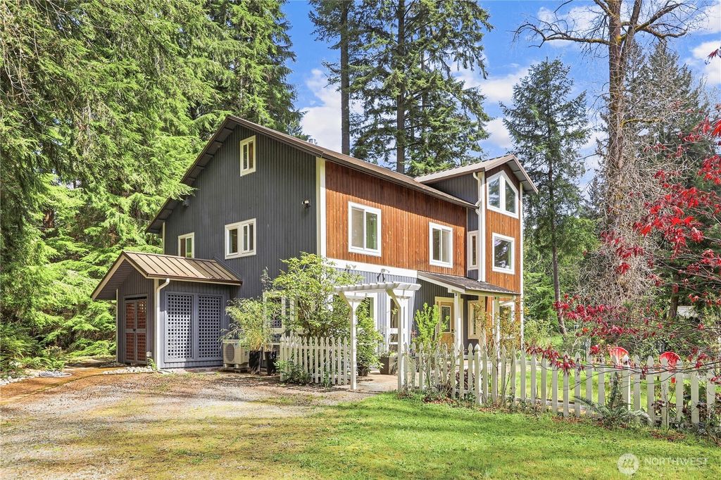 Photo of 10415 273rd Avenue SE, Monroe, WA 98272 (MLS # 2510648)