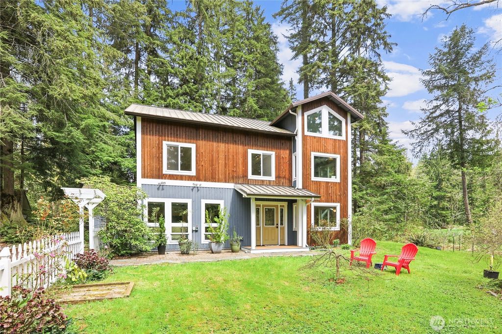 Photo of 10415 273rd Avenue SE, Monroe, WA 98272 (MLS # 2510648)