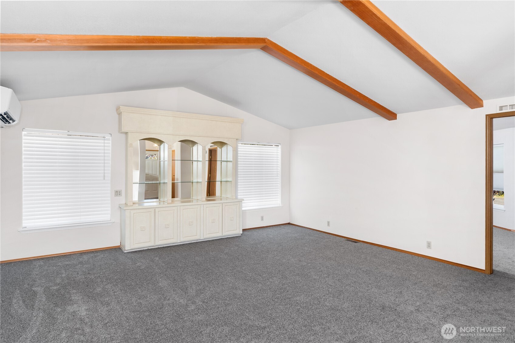 2289 Towne Point Avenue