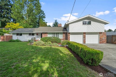 Photo of 4411 Alameda Avenue W, University Place, WA 98466 (MLS # 2417061)