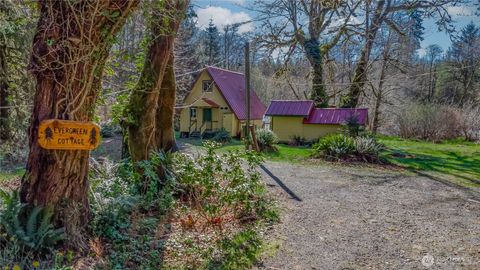 Photo of 513 W Satsop Maple Glen Road, Elma, WA 98541 (MLS # 2503230)