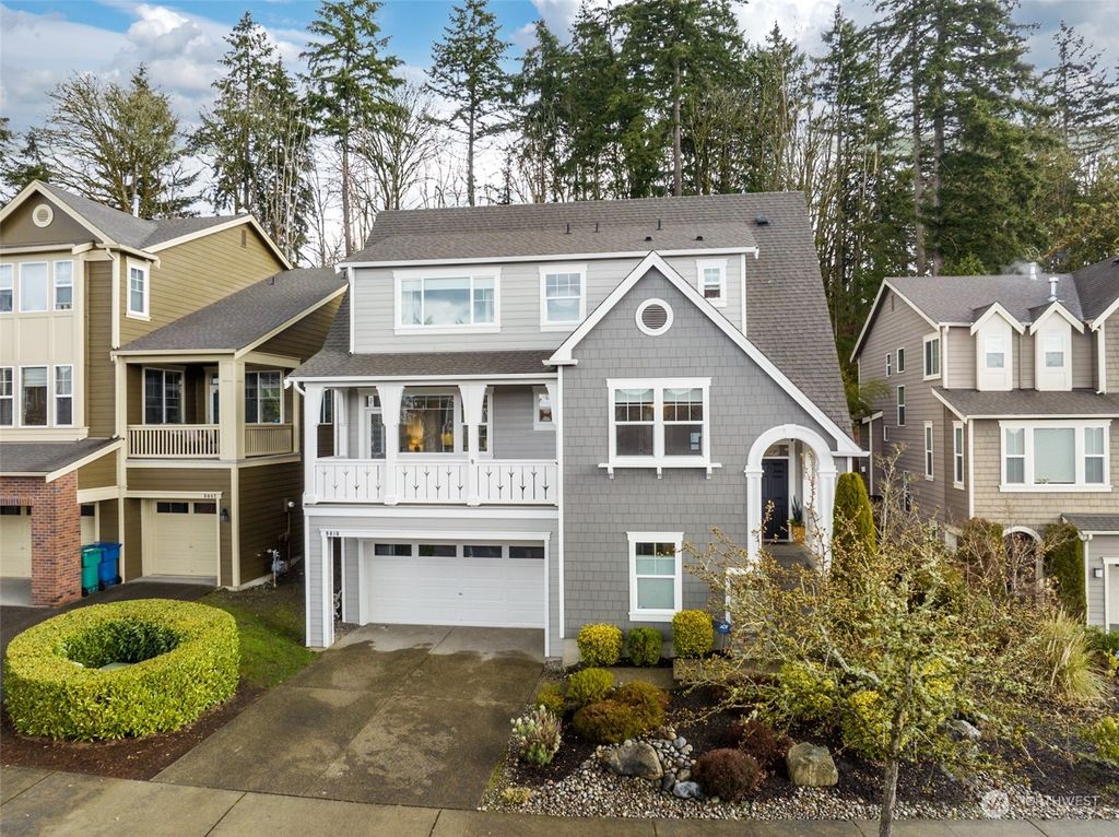 Photo of 9010 138th Avenue SE, Newcastle, WA 98059 (MLS # 2047040)