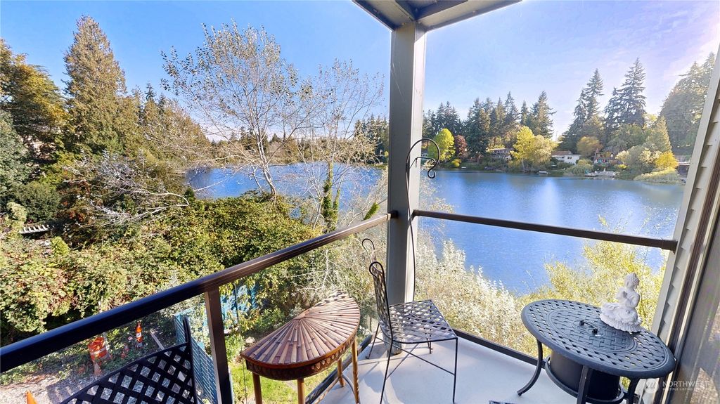 Photo of 19428 Aurora Avenue N #336, Shoreline, WA 98133 (MLS # 2331566)
