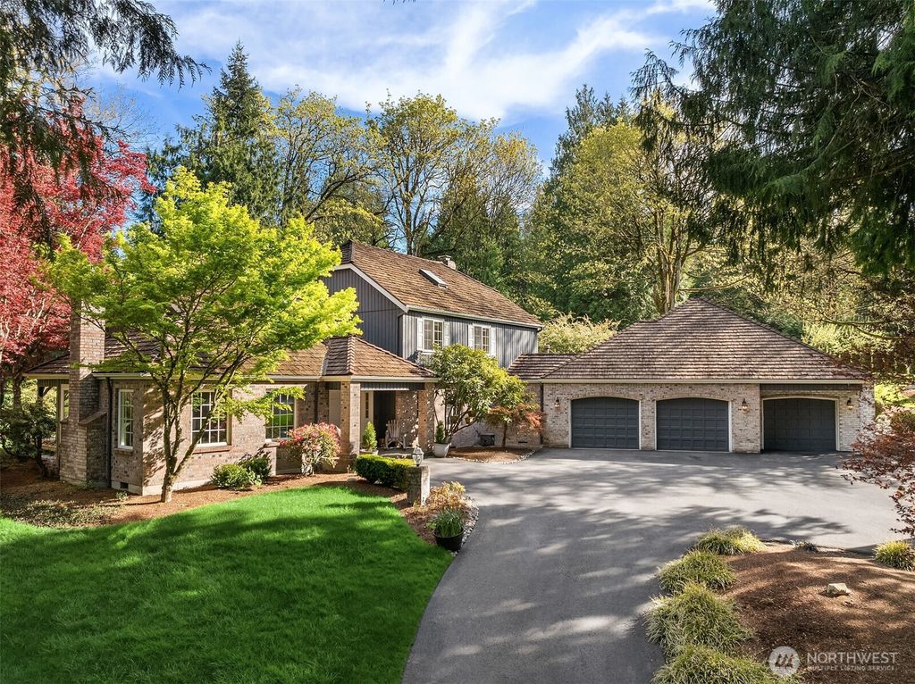 Photo of 1640 198th Place SE, Sammamish, WA 98075 (MLS # 2363693)