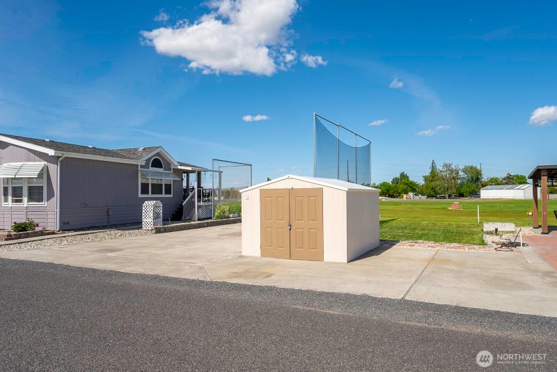 17693 Road 5 NE 38