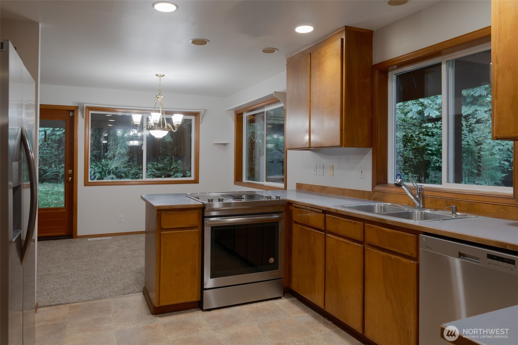 22476 Treefarm Lane NE