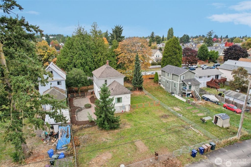Photo of 1927 S L Street, Tacoma, WA 98405 (MLS # 2468329)