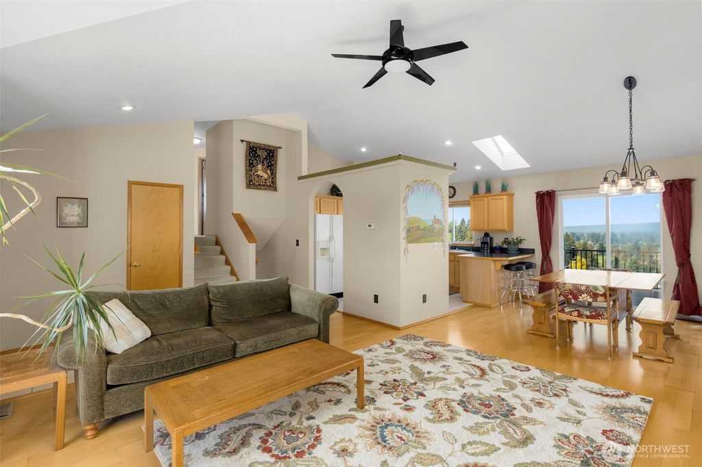 Photo of 8504 76th Avenue NE, Marysville, WA 98270 (MLS # 2437321)