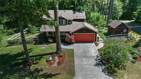Photo of 10717 Suncrest Drive, Anderson Island, WA 98303 (MLS # 2527761)