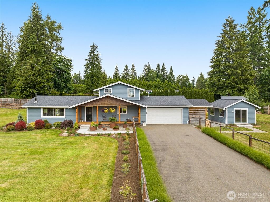 Photo of 31720 NE 123rd Street, Duvall, WA 98019 (MLS # 2388157)
