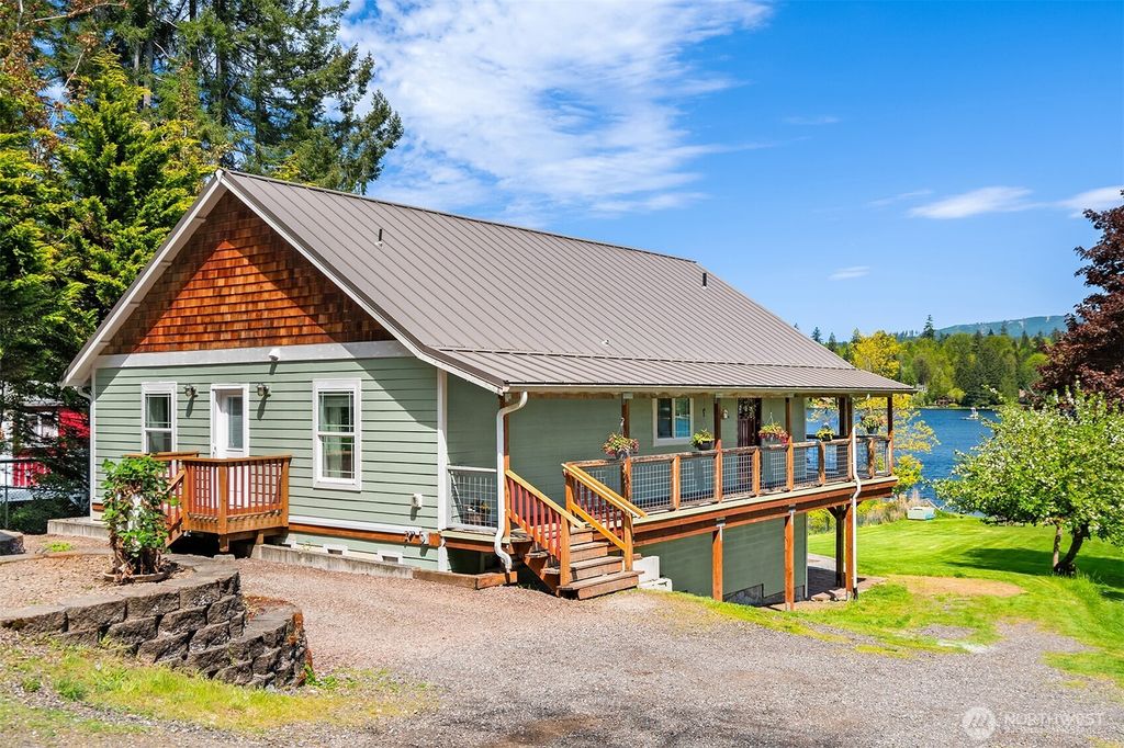 Photo of 10714 W Lake Joy Drive NE, Carnation, WA 98014 (MLS # 2370207)