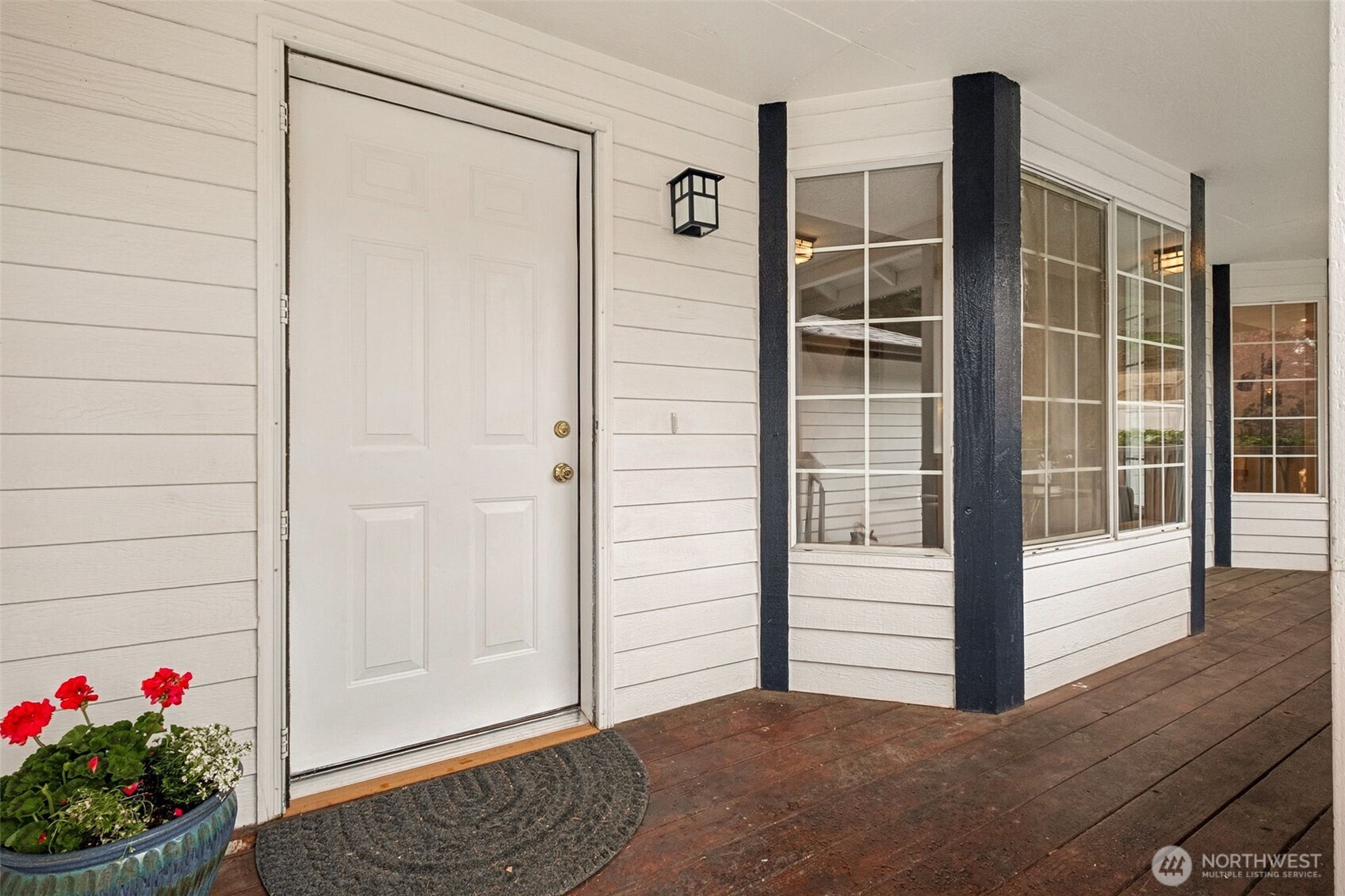 3211 32nd Avenue Ct SE