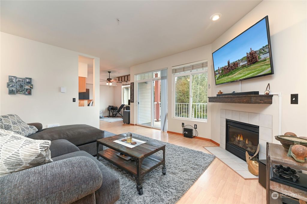 Photo of 14821 29th Avenue W #K202, Lynnwood, WA 98087 (MLS # 2033586)