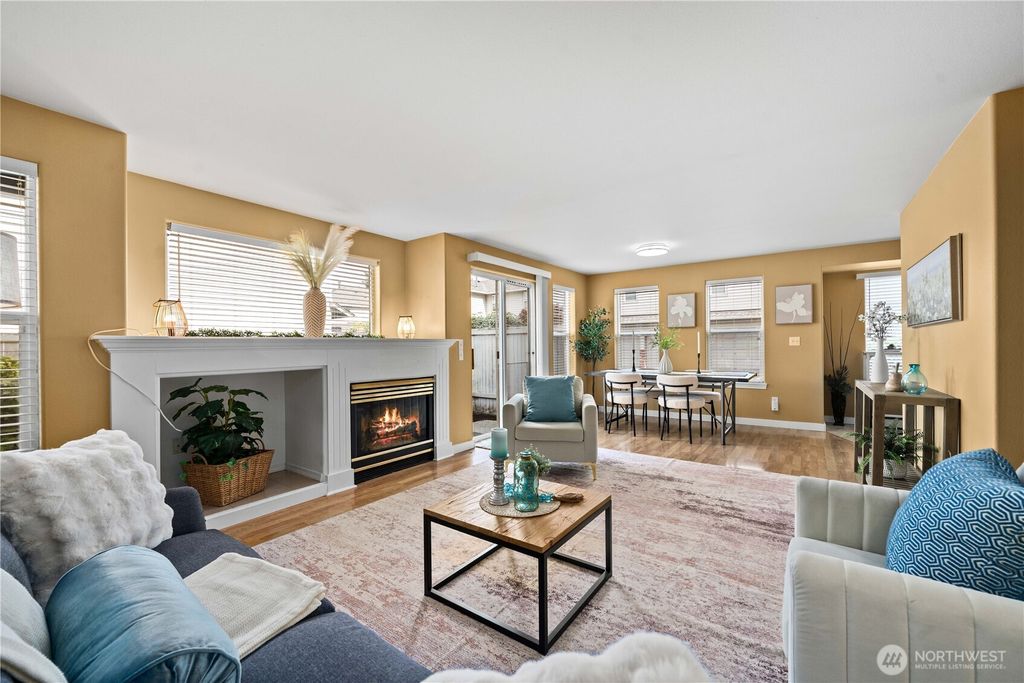 Photo of 730 112th Street SW #F6, Everett, WA 98204 (MLS # 2483775)