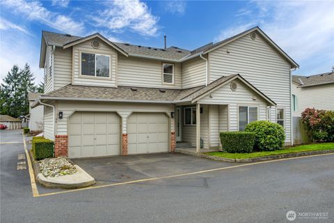Photo of 730 112th Street SW #F6, Everett, WA 98204 (MLS # 2483775)