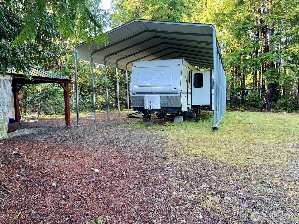 Photo of 58 Rainbow Lane, Pacific Beach, WA 98571 (MLS # 2466825)