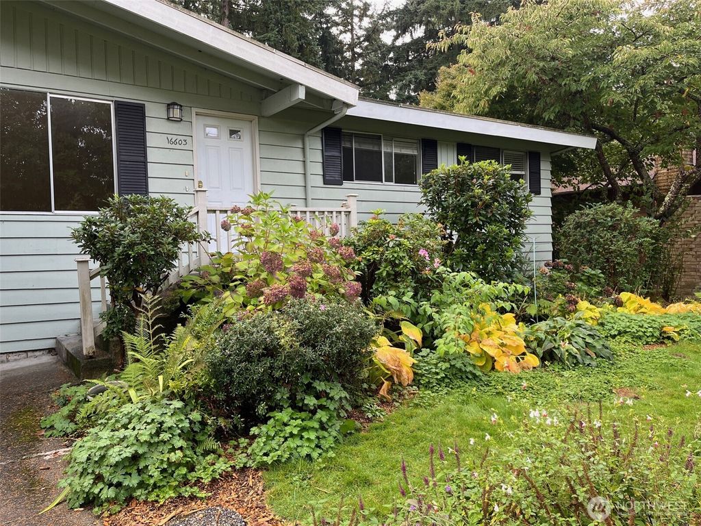 Photo of 16603 SE 16th Street, Bellevue, WA 98008 (MLS # 2446614)