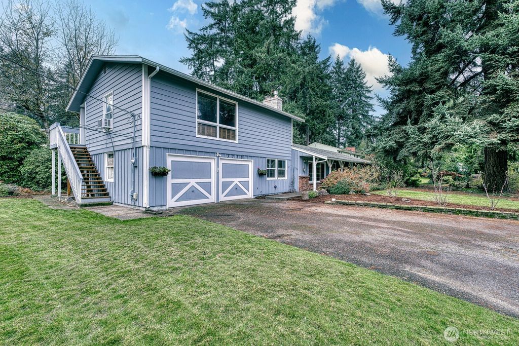 Photo of 3728 70th Avenue Ct W, University Place, WA 98466 (MLS # 2460126)
