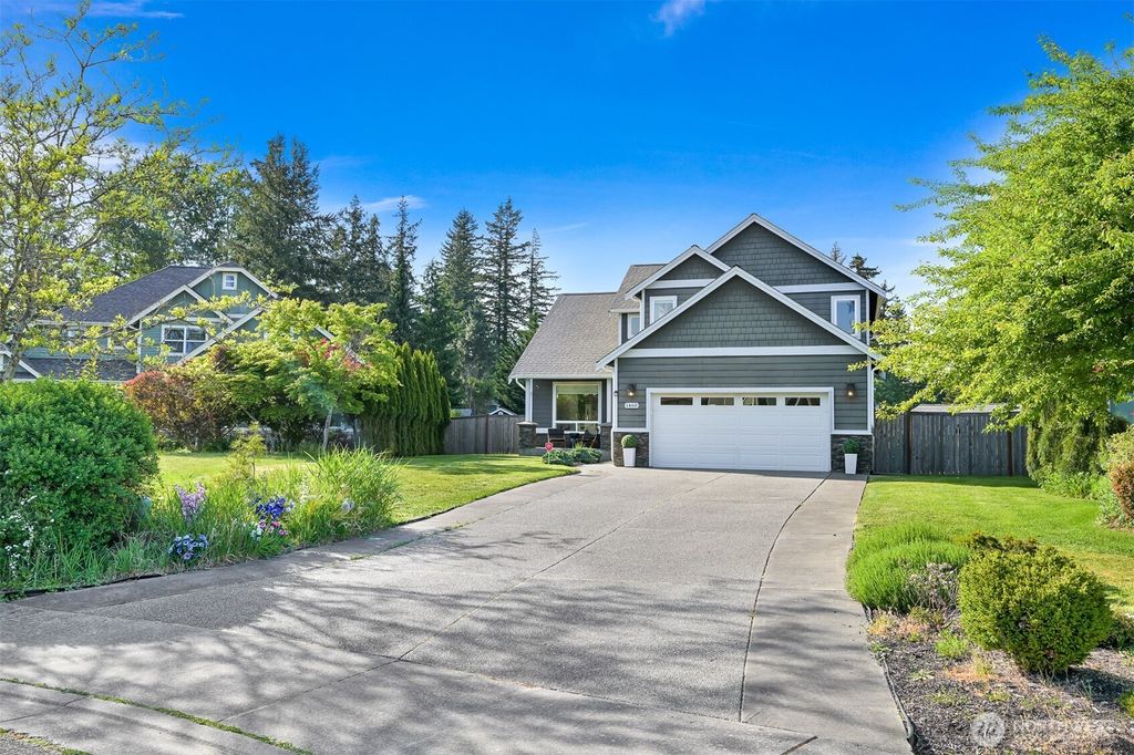 Photo of 1460 Sunnybrook Lane, Bellingham, WA 98226 (MLS # 2522530)