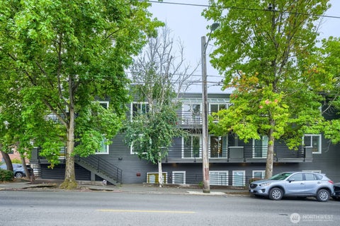 Photo of 115 W Galer Street #304, Seattle, WA 98119 (MLS # 2579705)