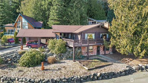 Photo of 458 Klickitat Drive, La Conner, WA 98257 (MLS # 2439452)