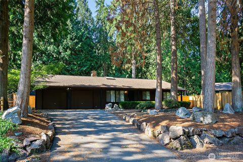 Photo of 22201 NE 2nd Street, Sammamish, WA 98074 (MLS # 2496786)