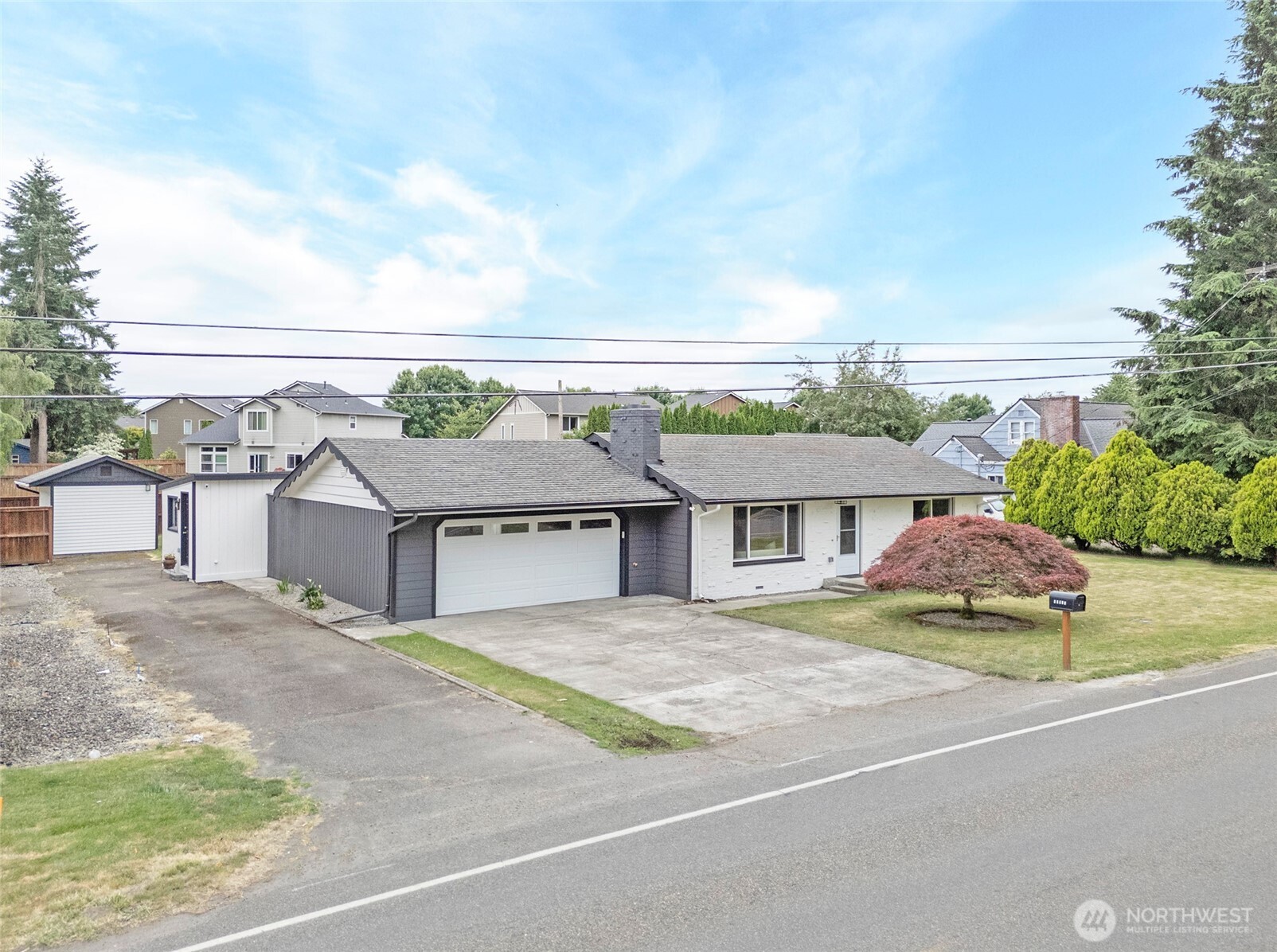 15512 Elm Street E