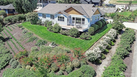 Photo of 28 Zurich Court, Camano Island, WA 98282 (MLS # 2555941)