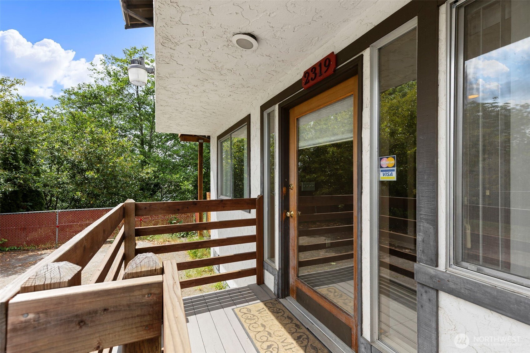 2321 Wheaton Wy