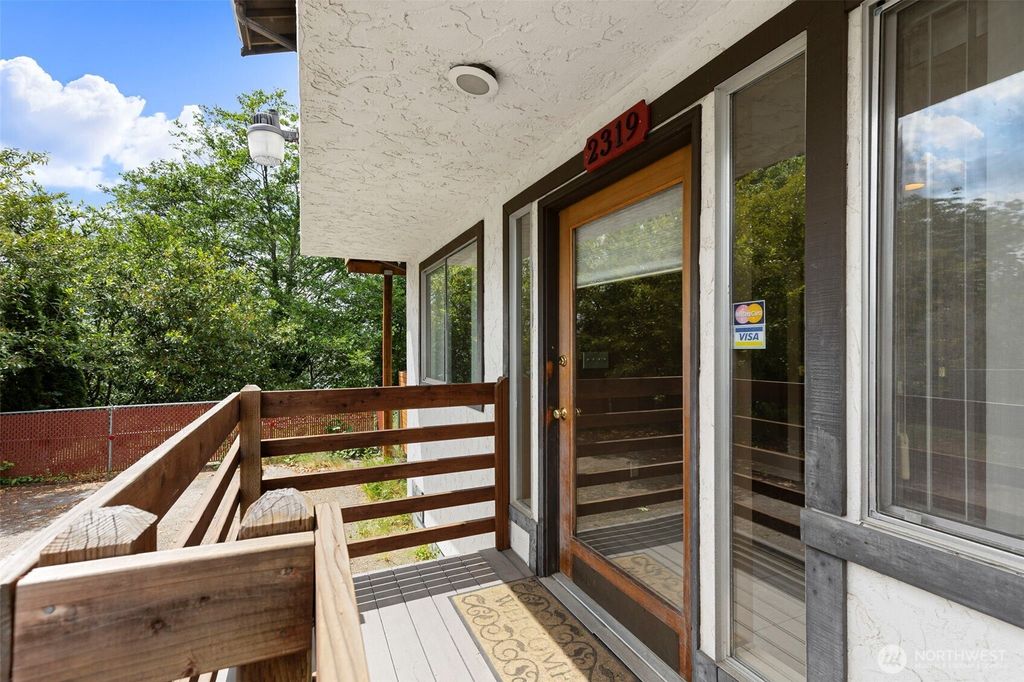 Photo of 2321 Wheaton Wy WAY, Bremerton, WA 98310 (MLS # 2525506)